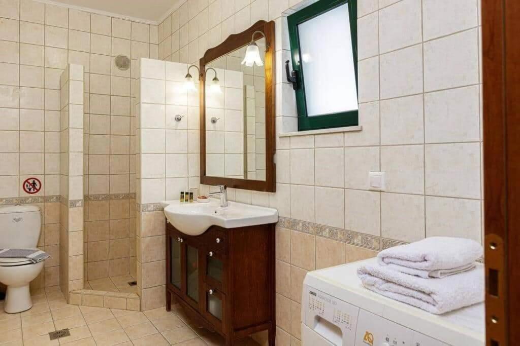 Disi 5a Apartment